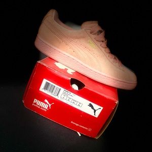 Suede womens pastel pink puma